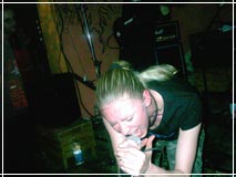 la cantante degli eye for an eye (gli altri eran brutti)