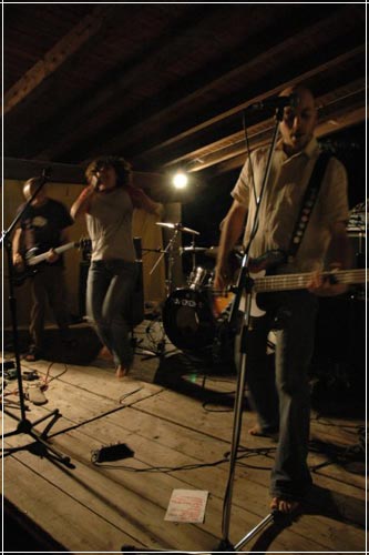 on stage - pic by whathasbeen team