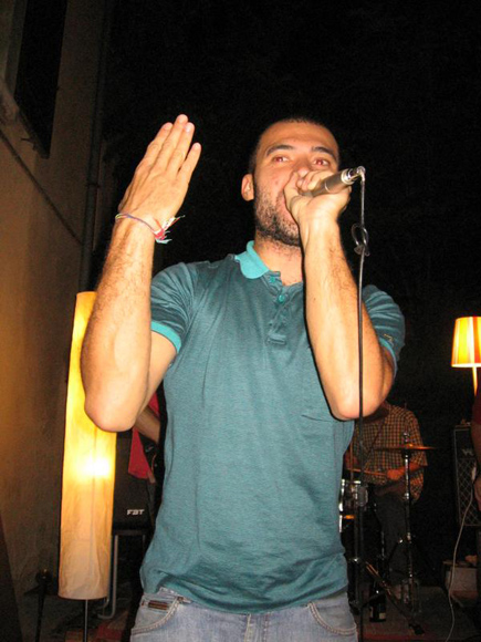 09.jpg