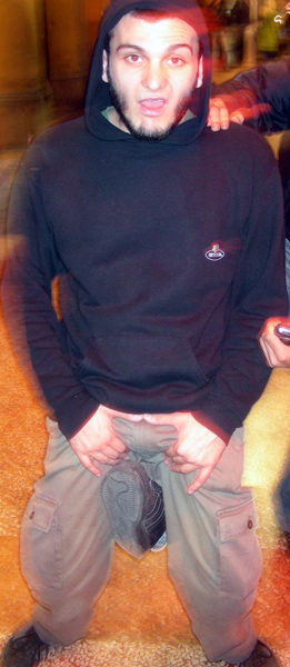 05.jpg